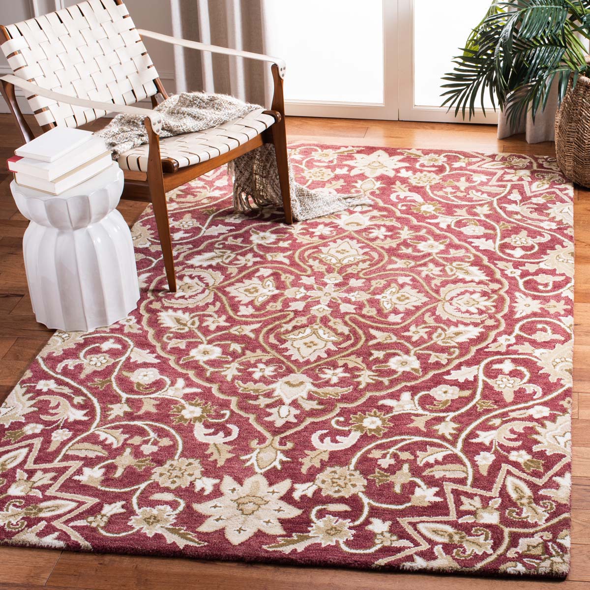 Safavieh Bella Rug Collection BEL673B Rose / Taupe Safavieh Home