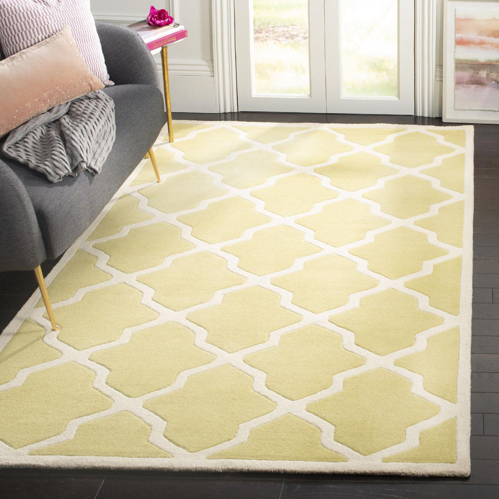 Safavieh Chatham Rug Collection CHT735L - Light Gold / Ivory