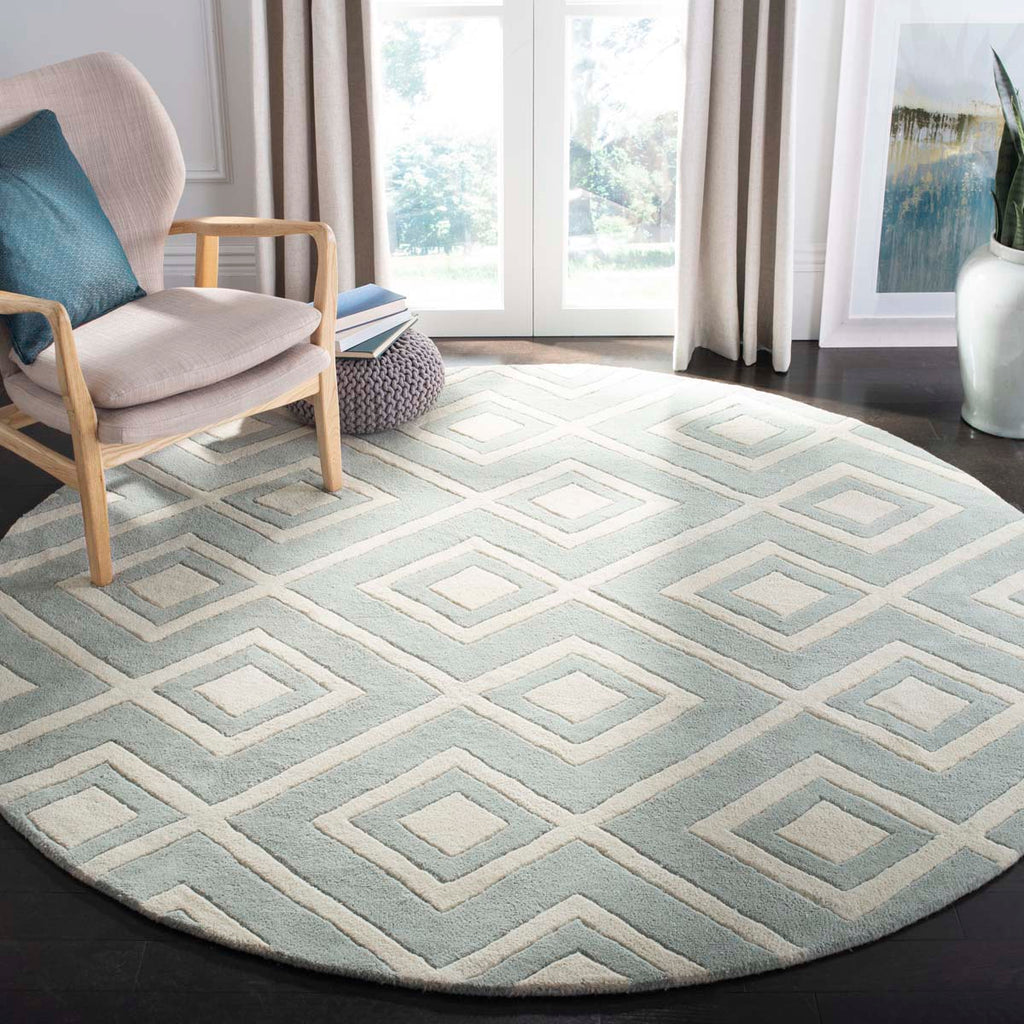 Safavieh Chatham Rug Collection CHT742E - Grey / Ivory