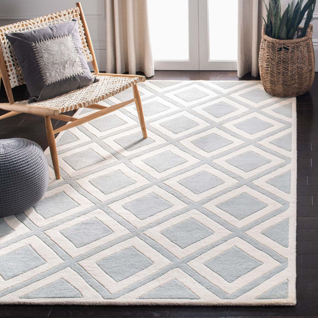 Safavieh Chatham Rug Collection CHT759E - Grey / Ivory