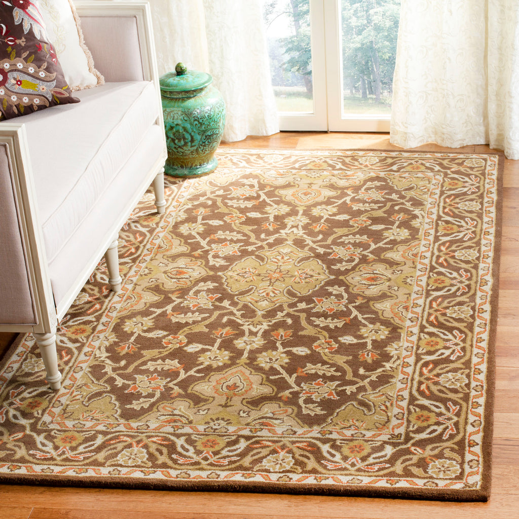 Safavieh Classic Rug Collection CL931A - Brown / Brown