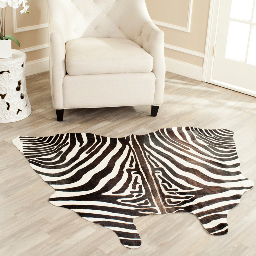 Safavieh Cow Hide Rug Collection COHS213A - White / Black