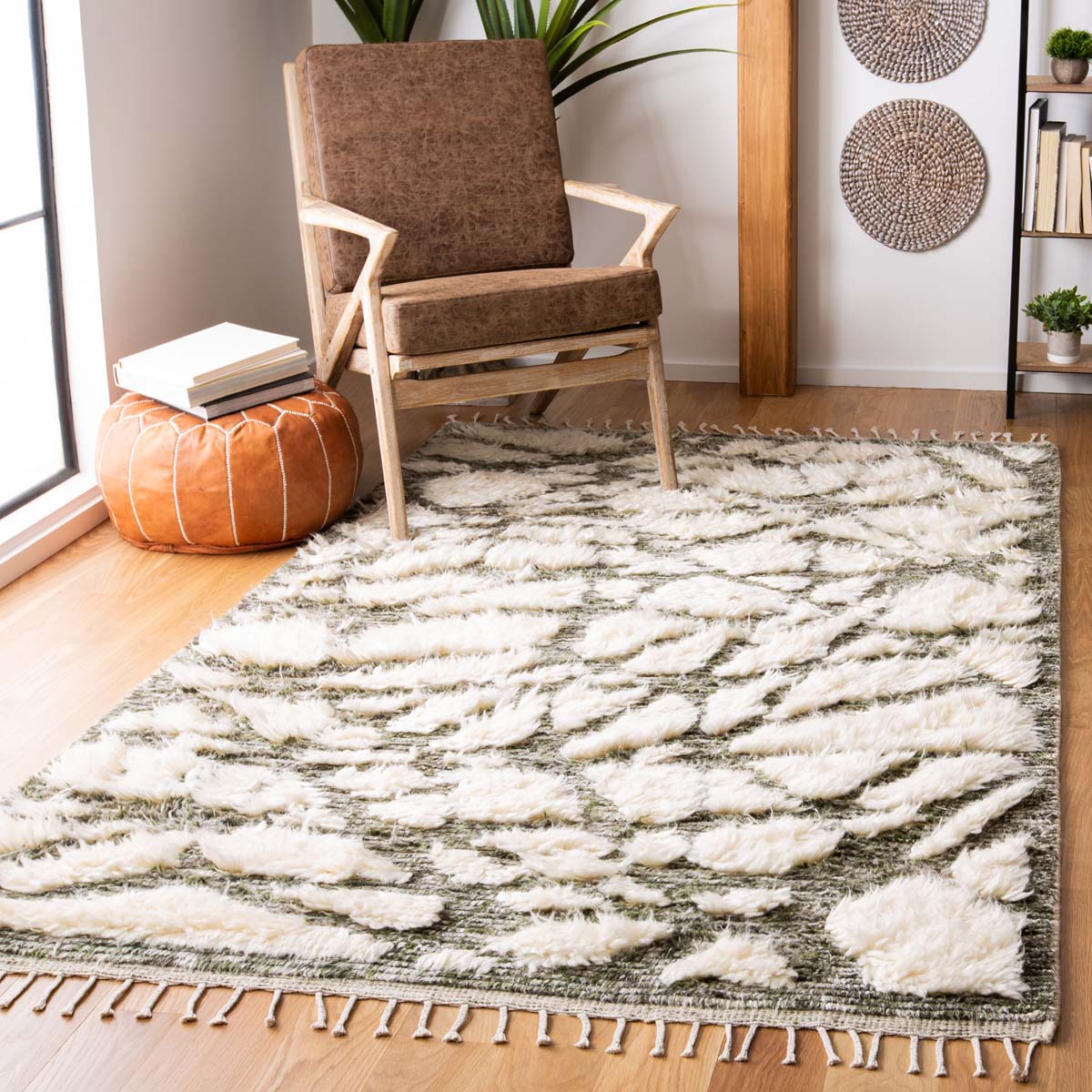 Safavieh Manhattan Rug Collection MAN463W Ivory / Sage Safavieh Home