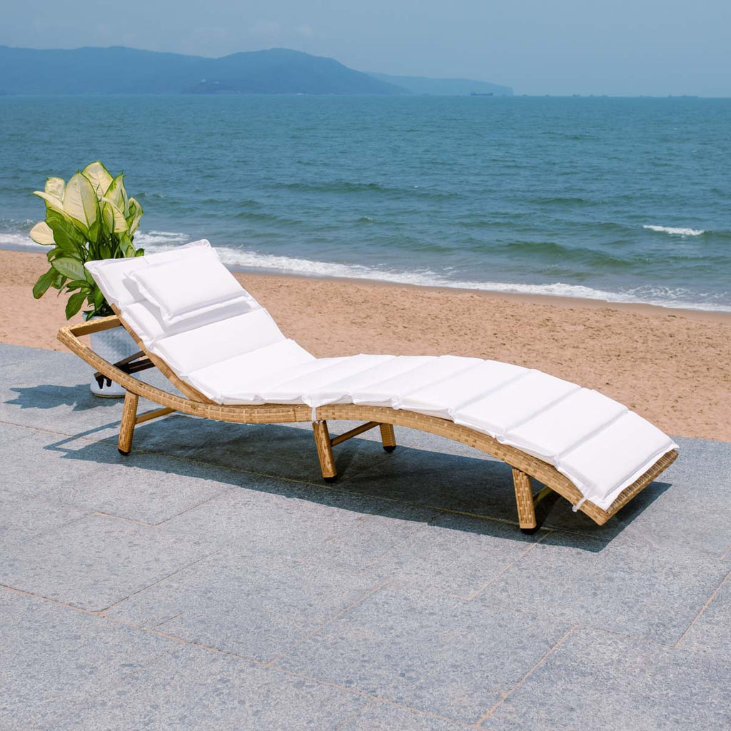 Safavieh Colley Sunlounger - Natural