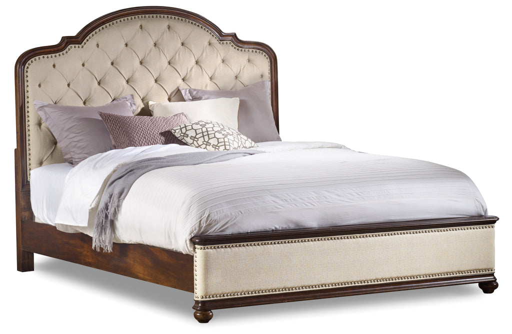 Leesburg Queen Upholstered Bed with Wood Rails | Hooker Furniture - 5381-90950