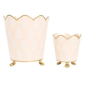 Pale Peach FLORAL SCALLOPED PLANTER (2 Sizes)