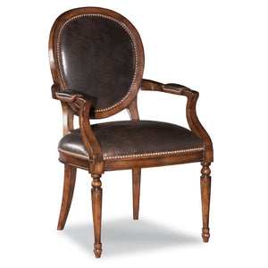 Hampton Arm Chair | Woodbridge Furniture - 7069-10