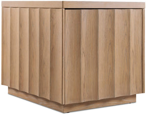 Commerce and Market Willow End Table - Light Wood | Hooker Furniture - 7228-80247-82