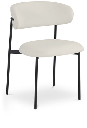 Lupita Off-White Vegan Leather Upholstered Dining Chair (Set of 2) | Meridian Furniture - 760White-C