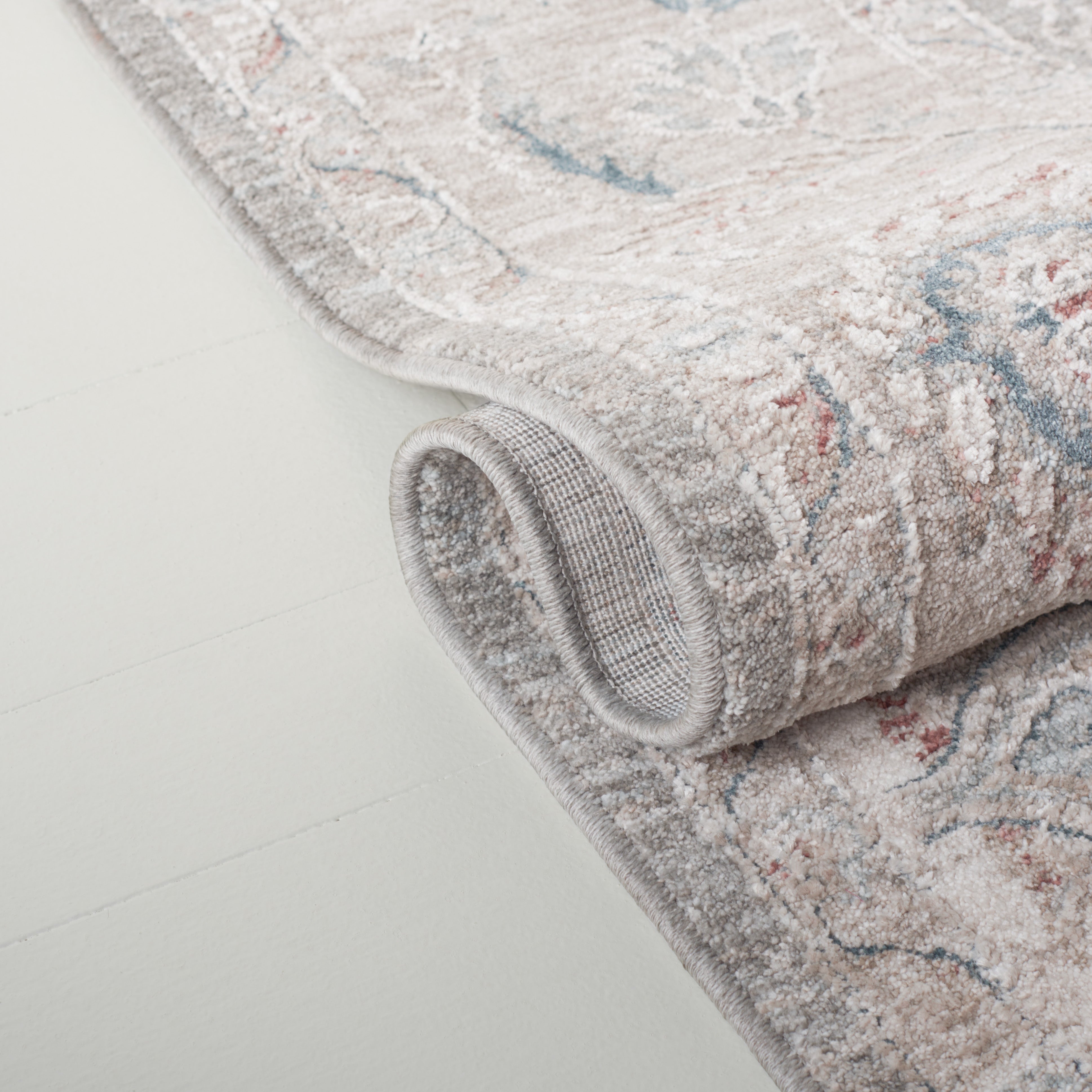 Beckett Lamp Ralph Beckett Rug | Lauren Ralph Lauren - LRL1761