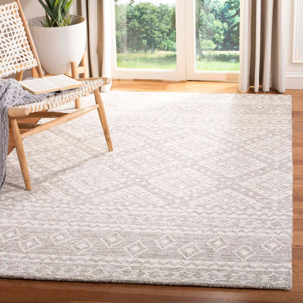 Micro-Loop 501 Rug | Safavieh - MLP501 - Dark Grey / Ivory