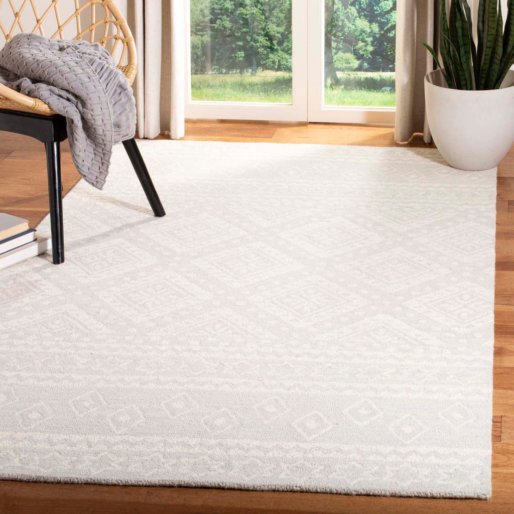 Micro-Loop 501 Rug | Safavieh - MLP501 - Grey / Ivory