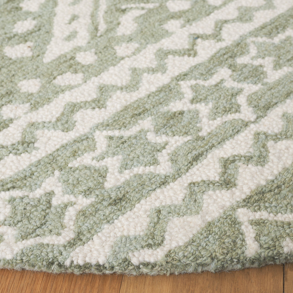 Micro-Loop 501 Rug | Safavieh - MLP501 - Sage / Ivory