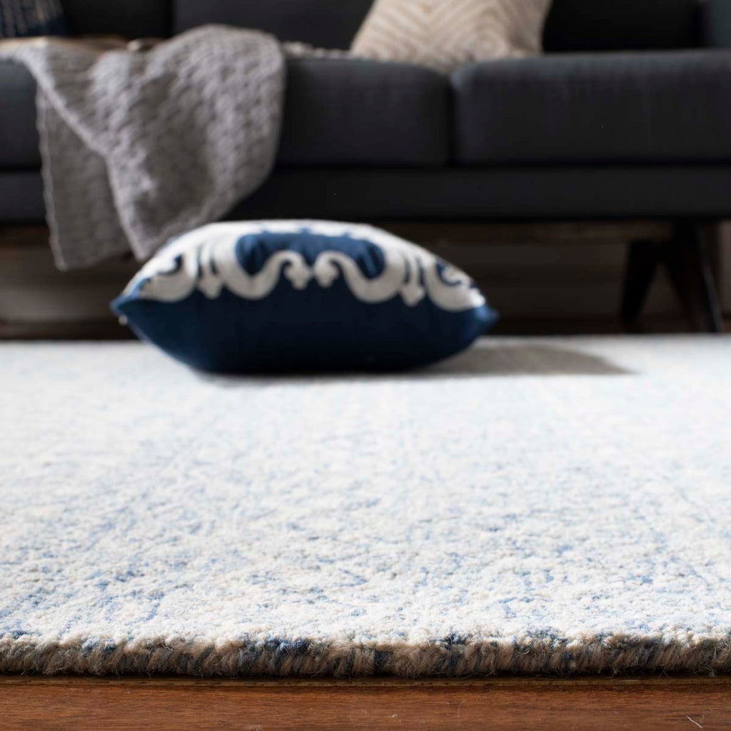 Micro-Loop 502 Rug | Safavieh - MLP502 - Blue / Ivory