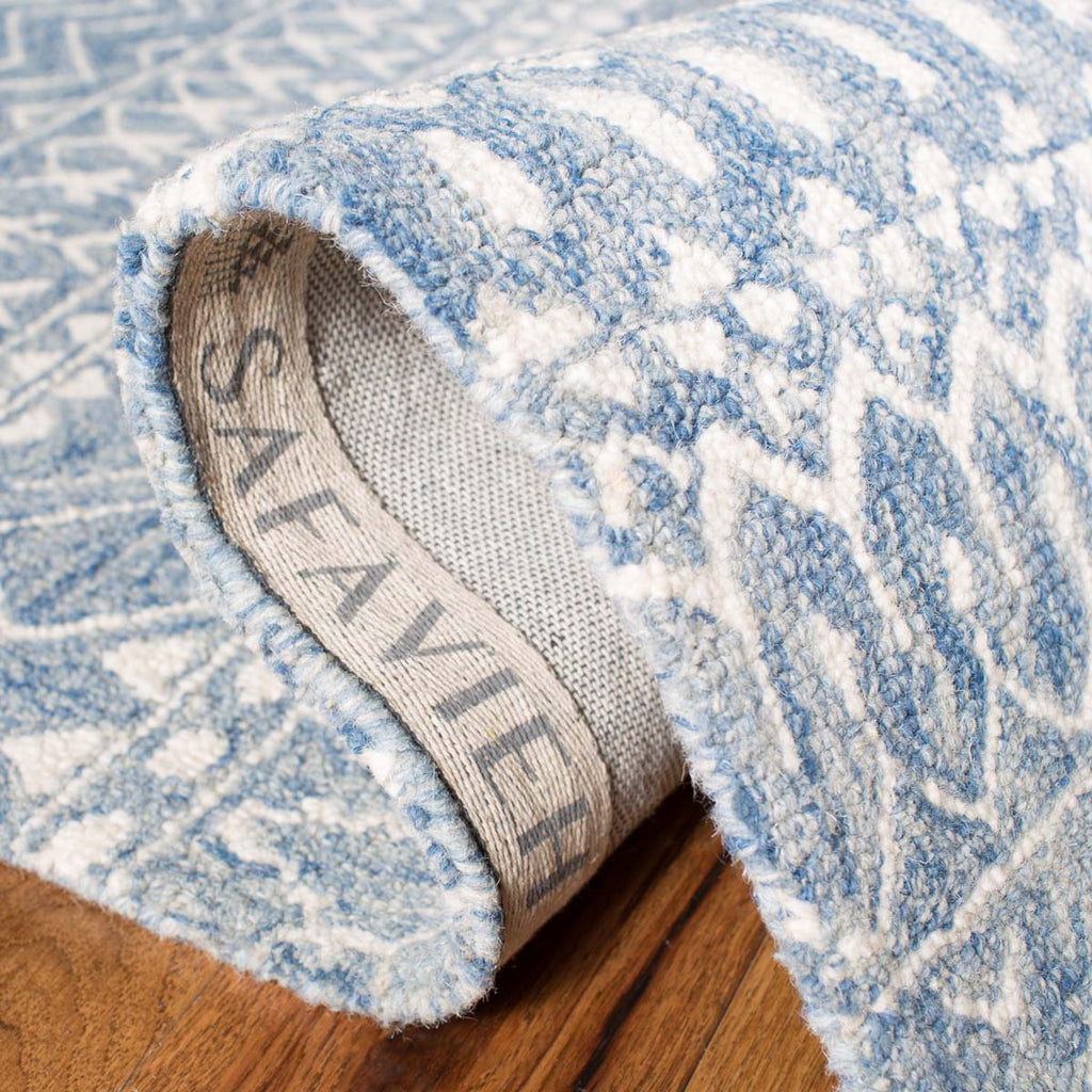 Micro-Loop 502 Rug | Safavieh - MLP502 - Blue / Ivory