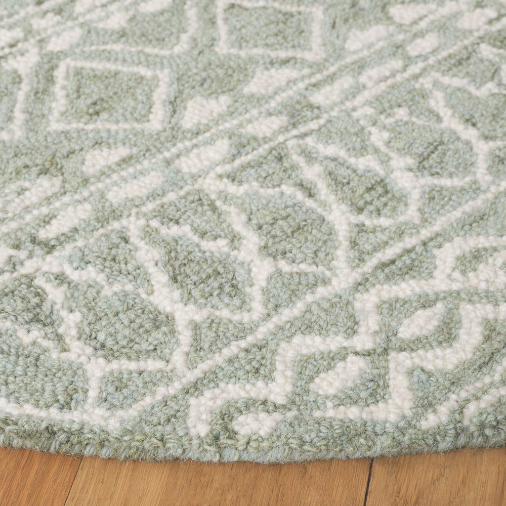 Micro-Loop 502 Rug | Safavieh - MLP502 - Sage / Ivory