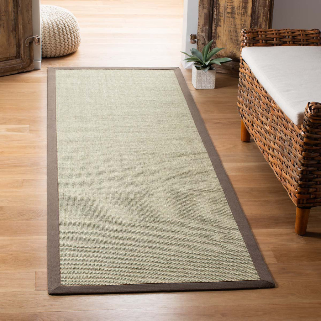 Safavieh Natural Fiber Rug Collection NF441F - Taupe / Light Brown