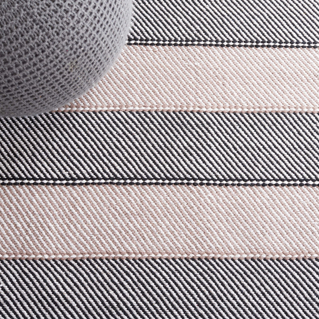 Safavieh Striped Kilim 803 Rug, STK803