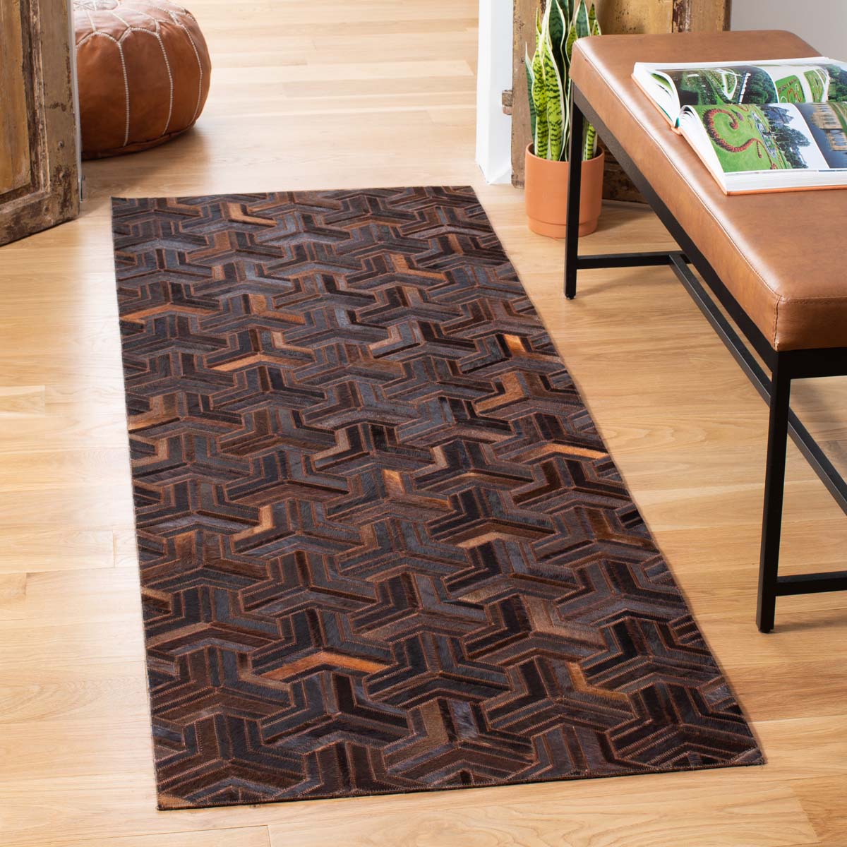 Safavieh Studio Leather 817 Rug, STL817