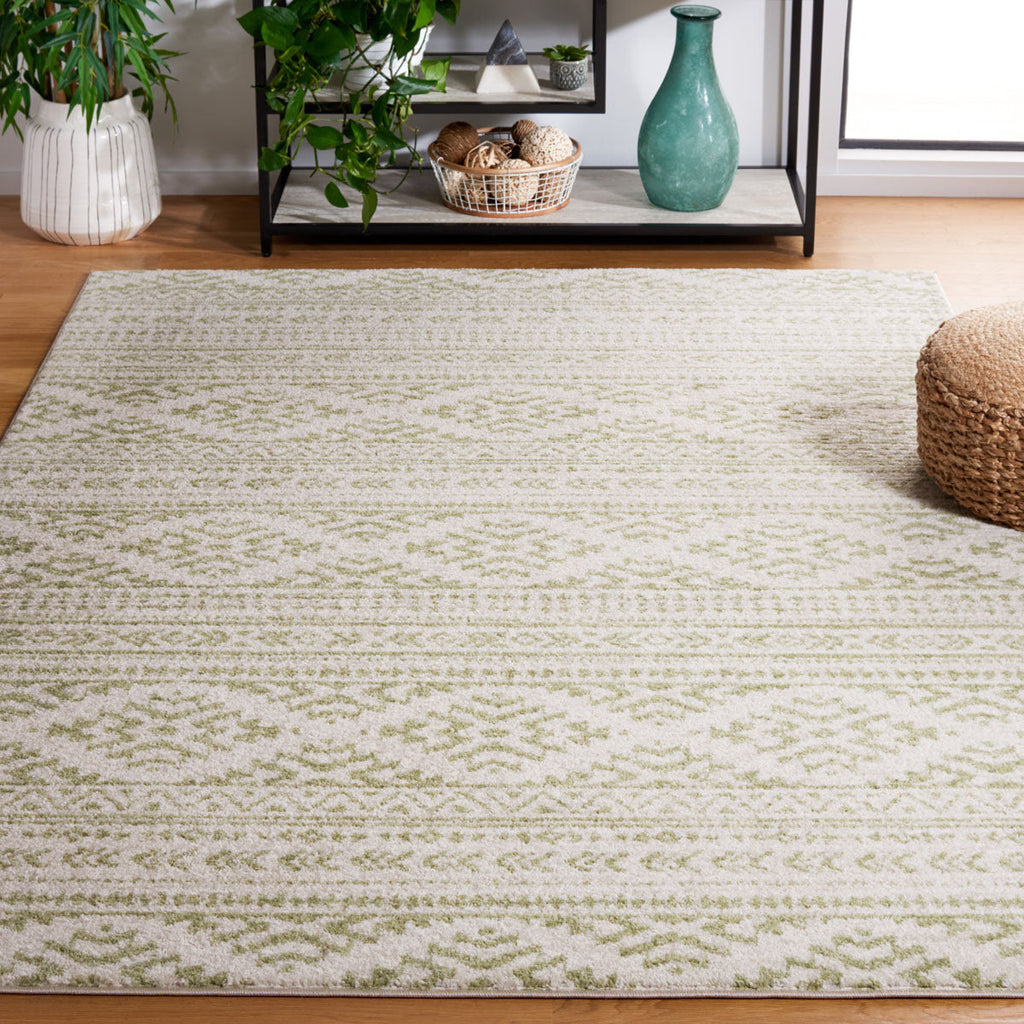 Safavieh Tulum Collection, TUL272H - Ivory / Sage