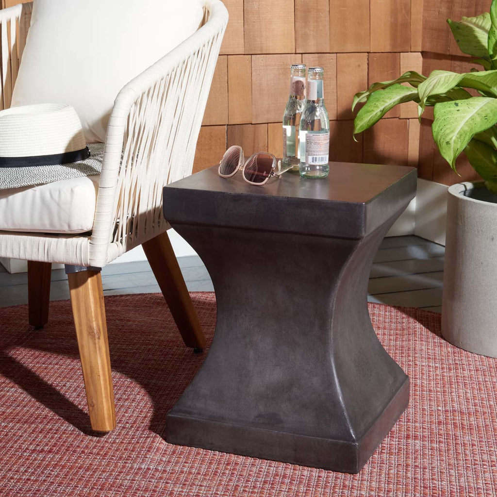Safavieh Curby Indoor/Outdoor Modern Concrete 17.7-Inch H Accent Table - Black