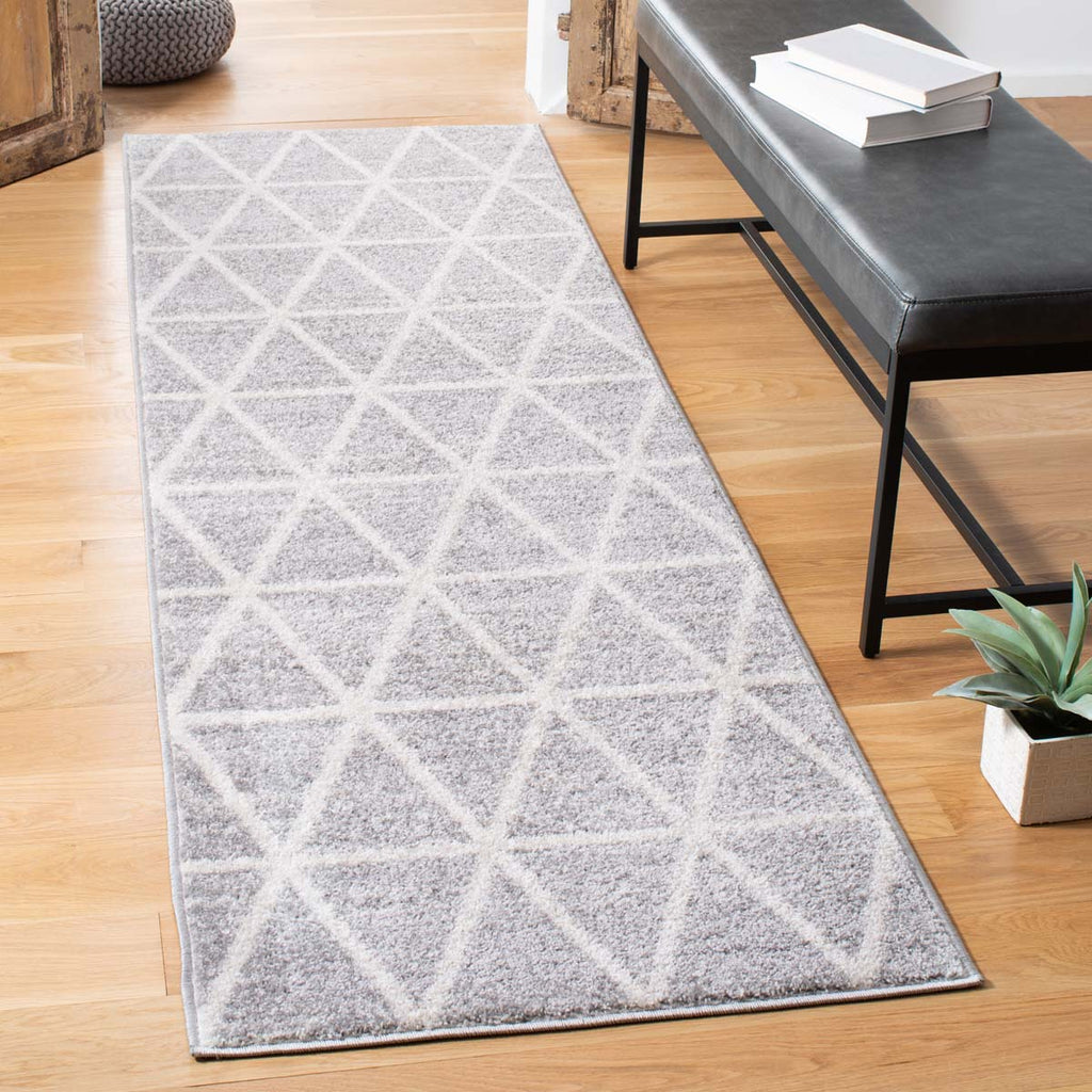 Safavieh Adirondack Rug Collection ADR262F - Grey / Ivory
