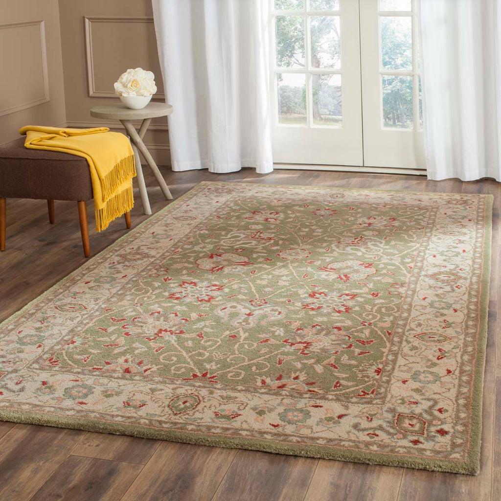 Safavieh Antiquity Rug Collection AT21D - Sage