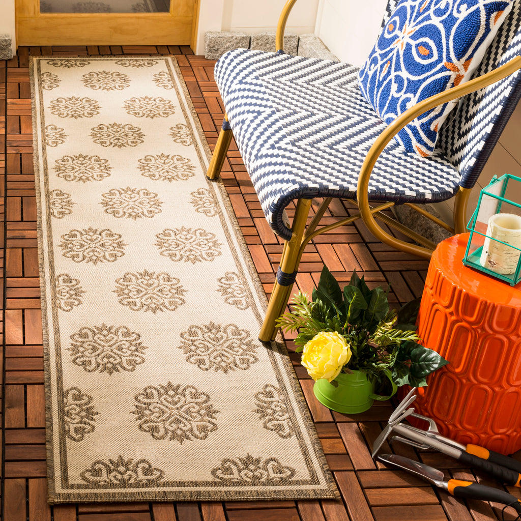 Safavieh Beach House Rug Collection BHS181B - Beige / Cream