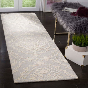 Safavieh Blossom Rug Collection BLM107A - Light Grey / Ivory