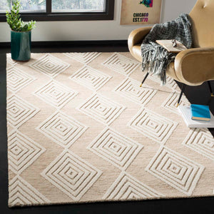 Safavieh Blossom Rug Collection BLM111B - Beige / Ivory