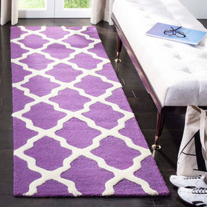 Safavieh Cambridge Rug Collection CAM121K - Purple / Ivory