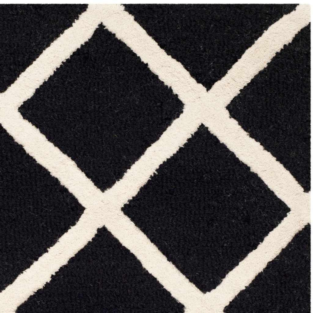 Contemporary Area Rug, CAM135E, 200 X 300 cm in Black / Ivory