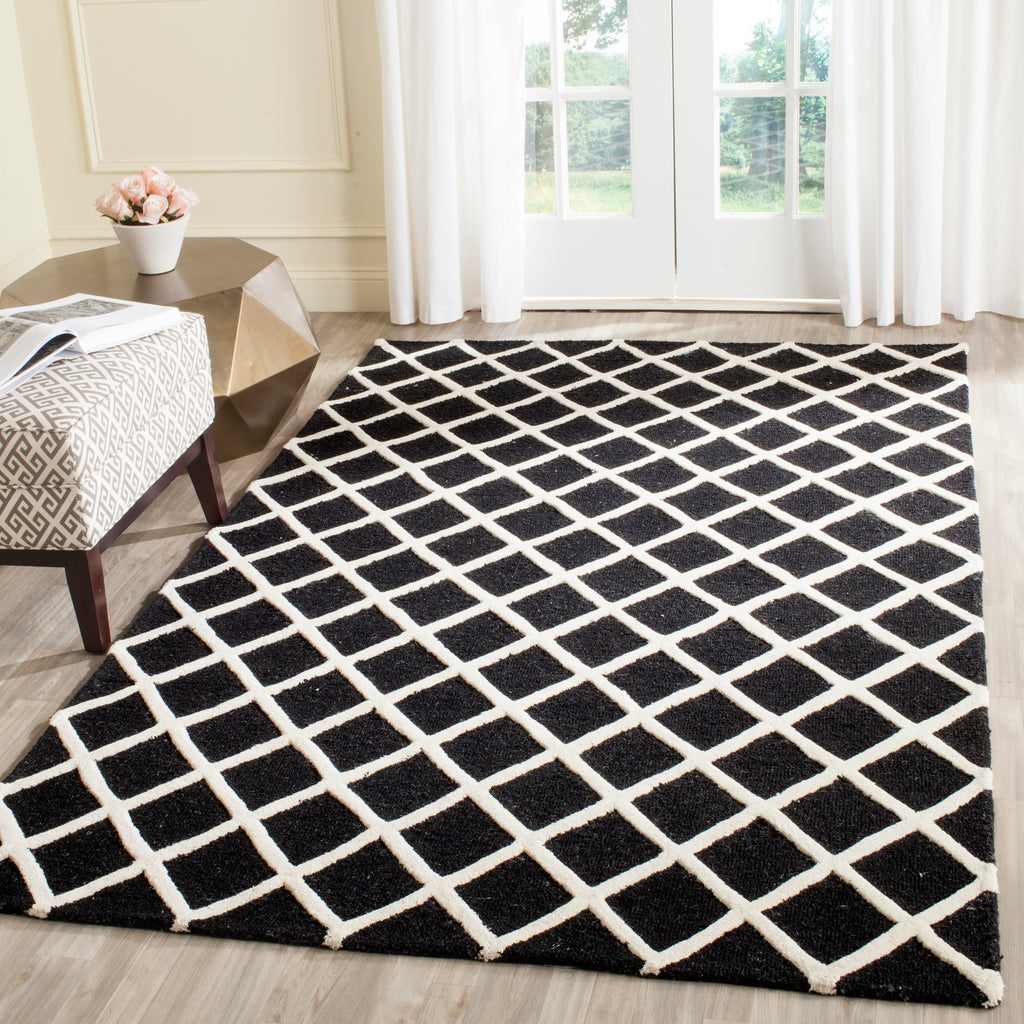 Contemporary Area Rug, CAM135E, 200 X 300 cm in Black / Ivory