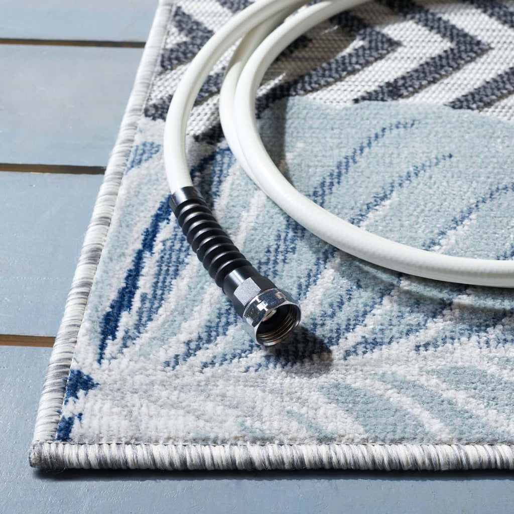 Safavieh Cabana Rug Collection: CBN447N - Ivory / Navy