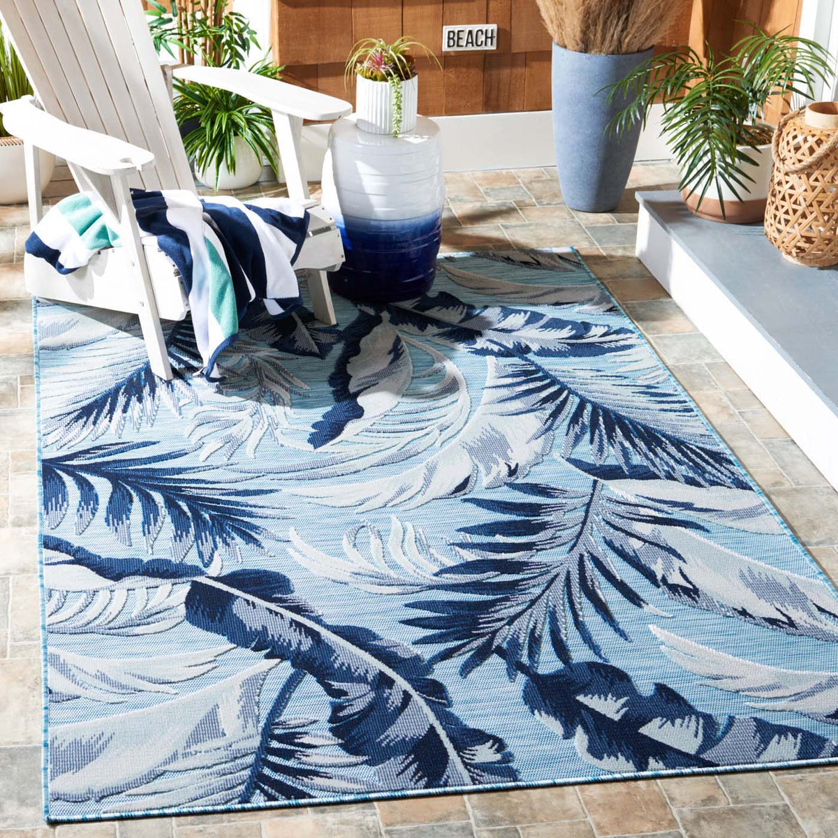 Safavieh Cabana Rug Collection: CBN452J - Aqua / Navy