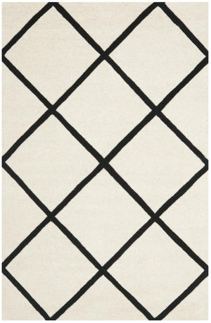 Safavieh Chatham Rug Collection CHT720A - Ivory / Black