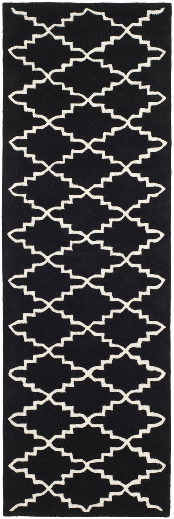 Safavieh Chatham Rug Collection CHT721K - Black / Ivory