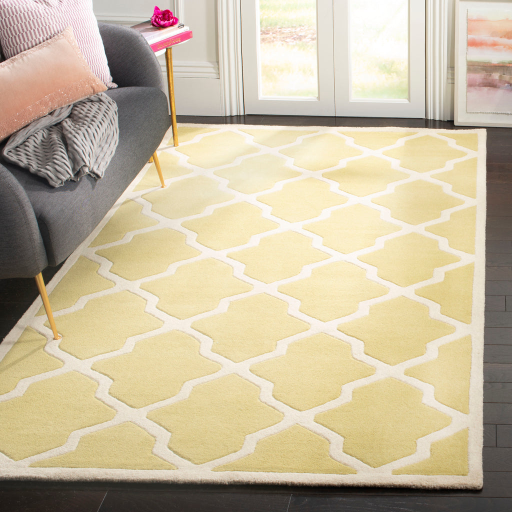 Safavieh Chatham Rug Collection CHT735L - Light Gold / Ivory