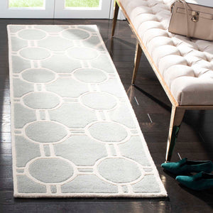 Safavieh Chatham Rug Collection CHT739E - Grey / Ivory