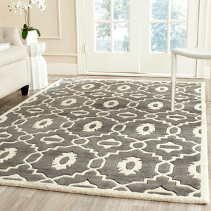 Safavieh Chatham Rug Collection CHT745D - Dark Grey / Ivory