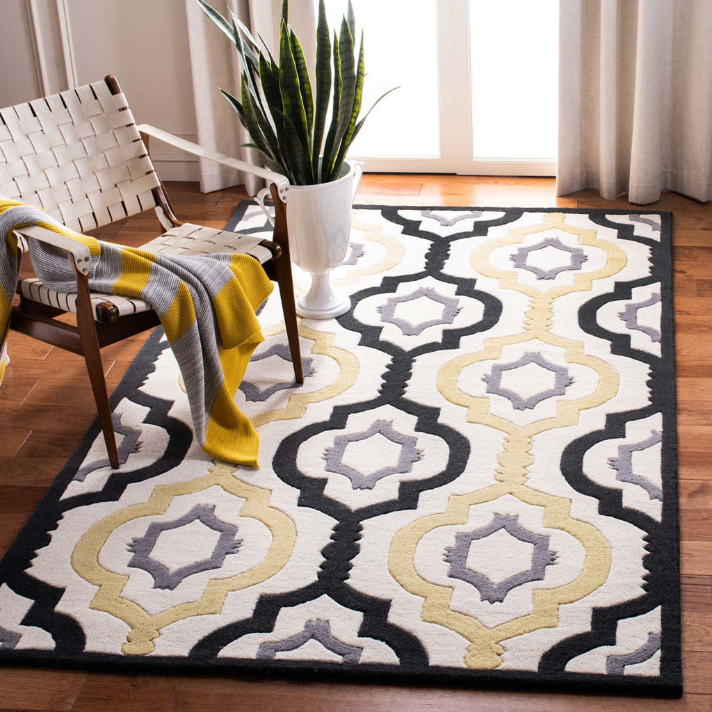 Safavieh Chatham Rug Collection CHT747A - Ivory / Multi