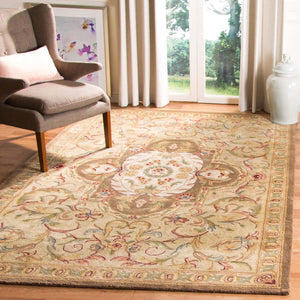 Safavieh Classic Rug Collection CL220A - Beige / Olive
