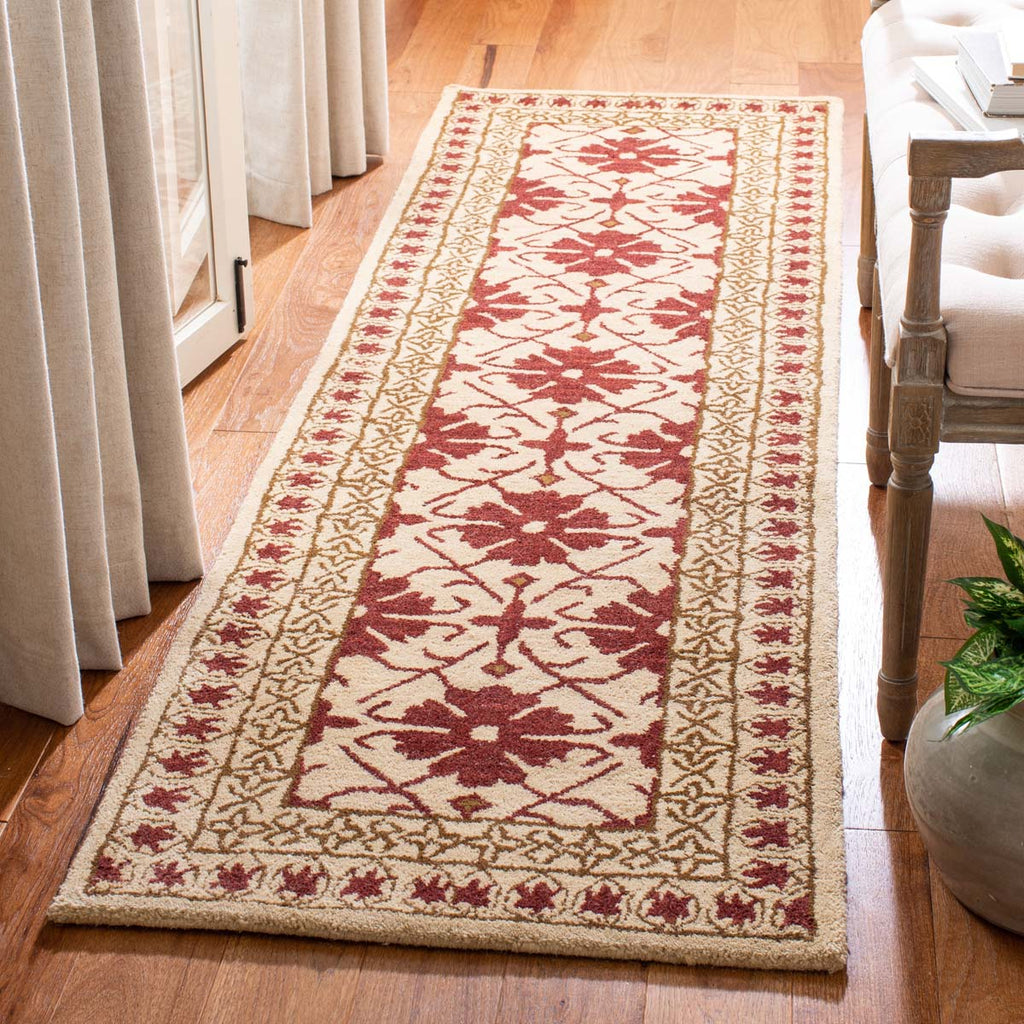 Safavieh Classic Rug Collection CL303N - Assorted