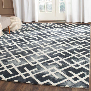 Safavieh Dip Dye Rug Collection DDY677J - Graphite / Ivory