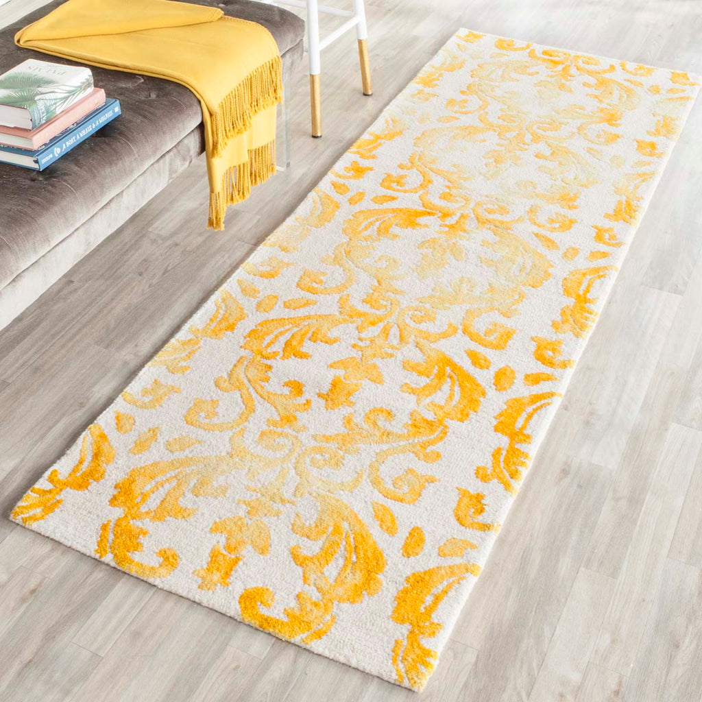 Safavieh Dip Dye Rug Collection DDY689A - Ivory / Gold