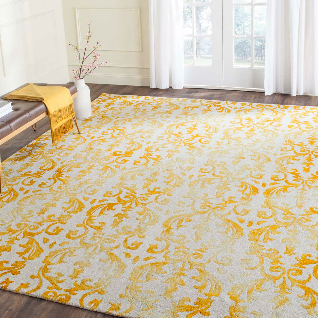 Safavieh Dip Dye Rug Collection DDY689A - Ivory / Gold