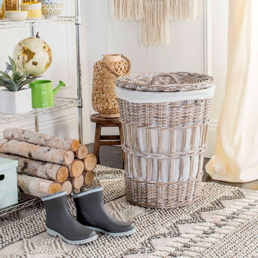 Safavieh Maggy Storage Hamper With Liner - White