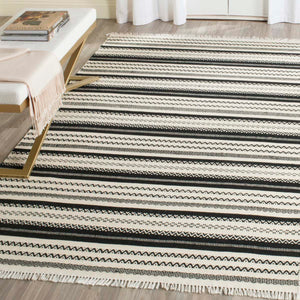 Safavieh Kilim Rug Collection KLM101C - Ivory / Black
