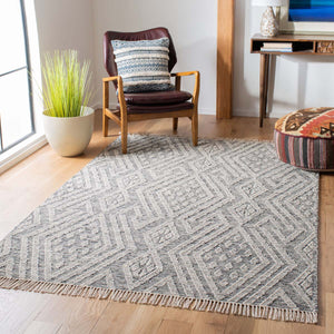 Safavieh Kilim Rug Collection KLM518A - Black / Cream