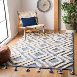 Safavieh Kenya Rug Collection KNY331N - Navy / Ivory